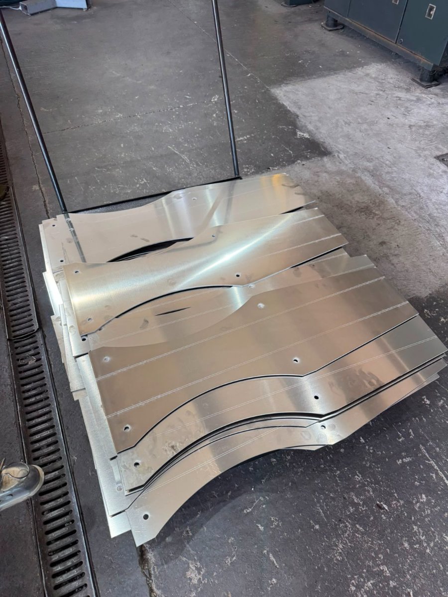 Laserski isečeni metalni delovi